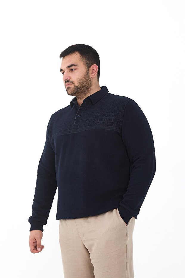 Férfi mintás, nagy méretű, sima, túlméretezett sötétkék póló nyakú póló - 2