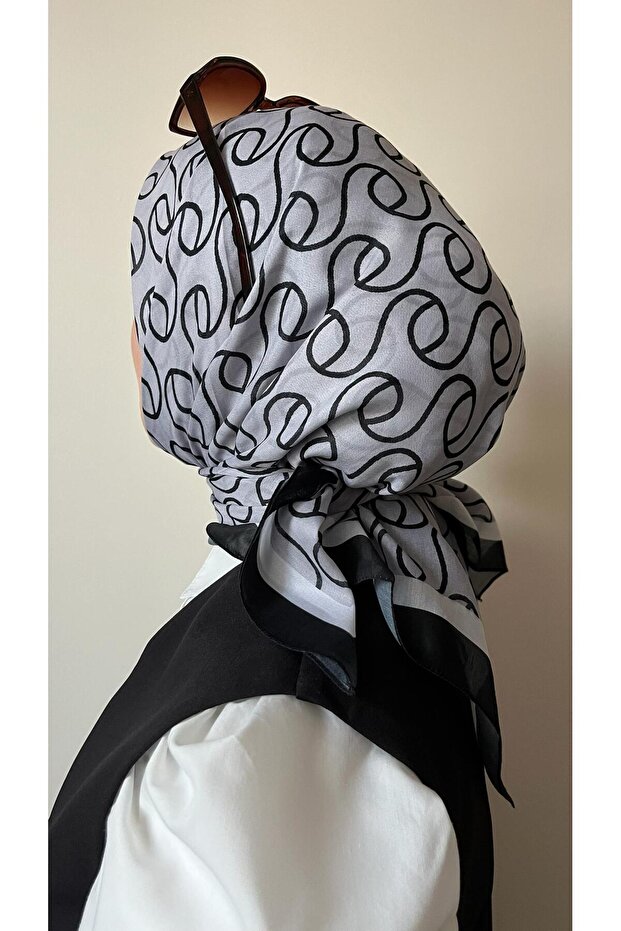 Spiral Patterned Black Soft Scarf - 4