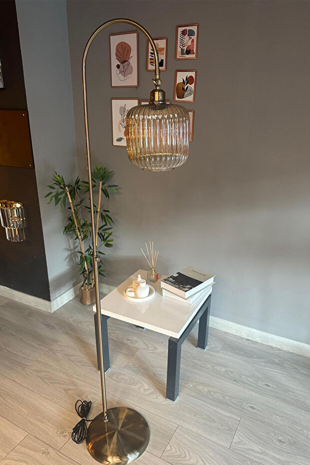 Dimmerli Işığı Ayarlanabilen Işığı Artırılıp Azaltılabilen Bal Cam Eskitme Hareketli Başlık Lambader - 4