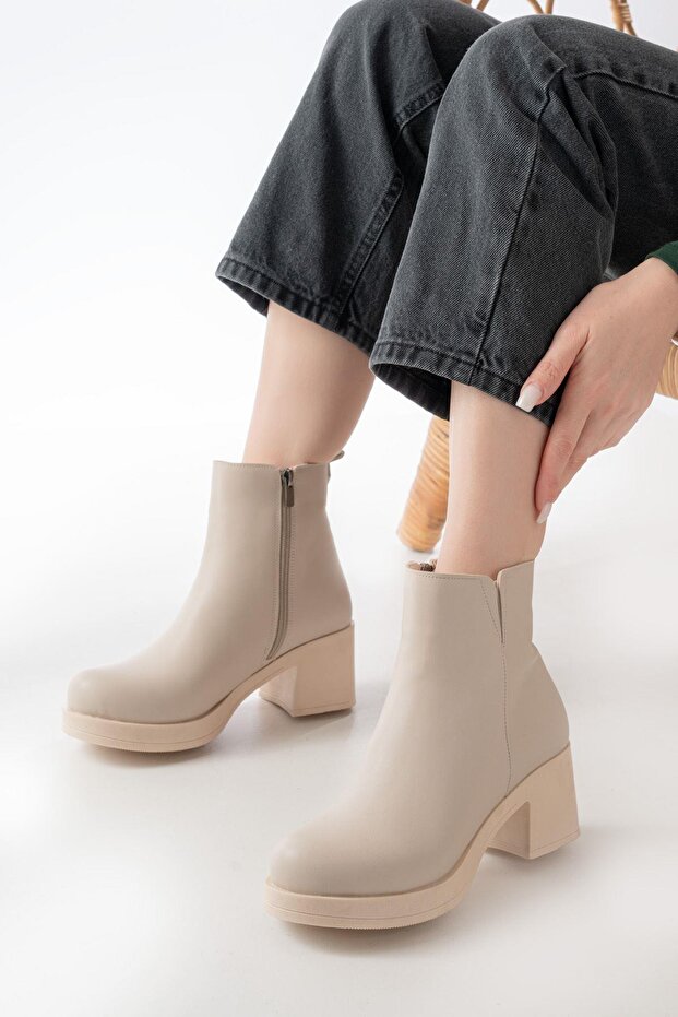 5109-3057 Beige Elastic Zippered Thick Heeled Daily Women's Boots