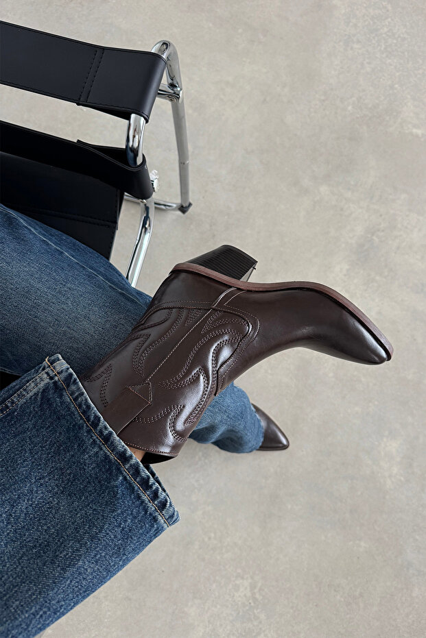 Badley Women's Wrinkled Leather Heeled Boots