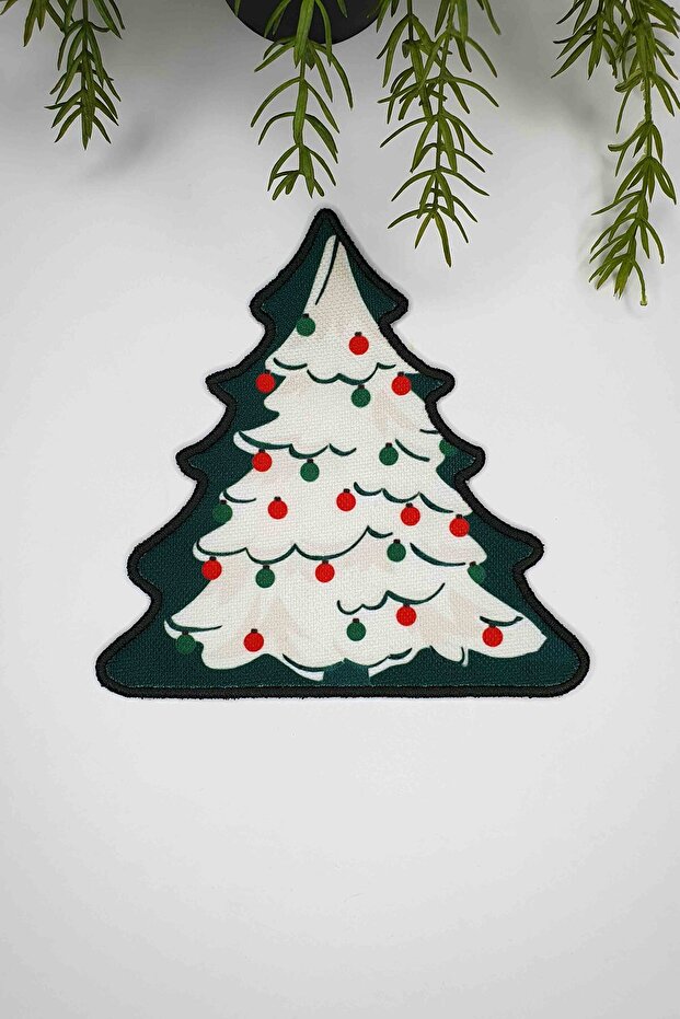 Tree Shape Decorated Pine Tree Design Embroidery Edge Cocktail Napkin 1 Piece