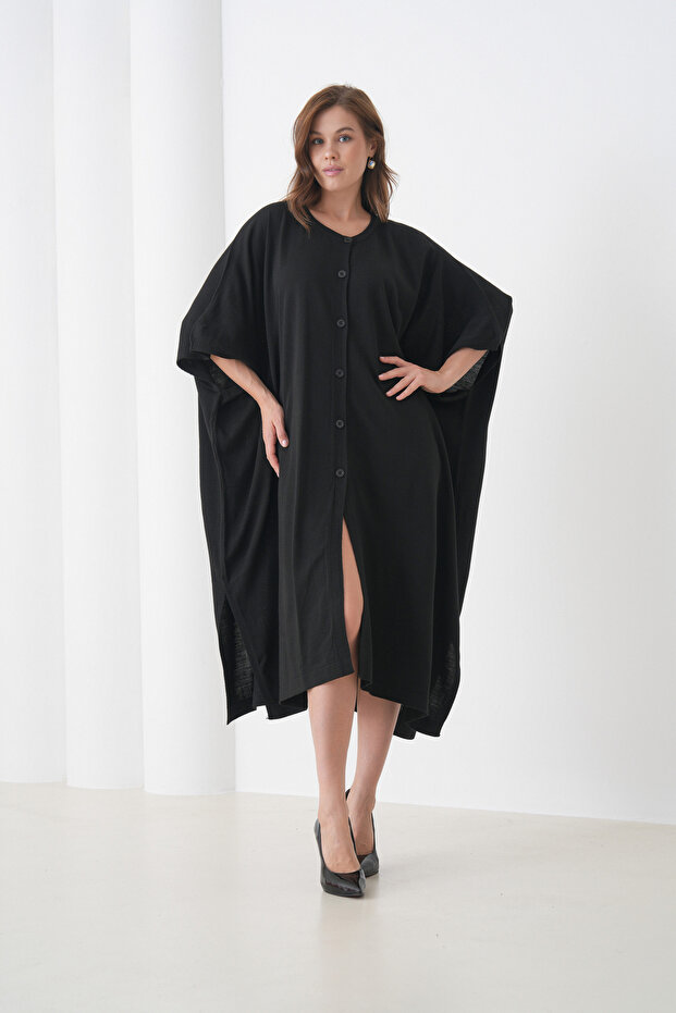 Stylish Wide-Fit Poncho Jacket with Front Buttons and Asymmetrical Cut Batwing Sleeves Suitable for Women's Hijab