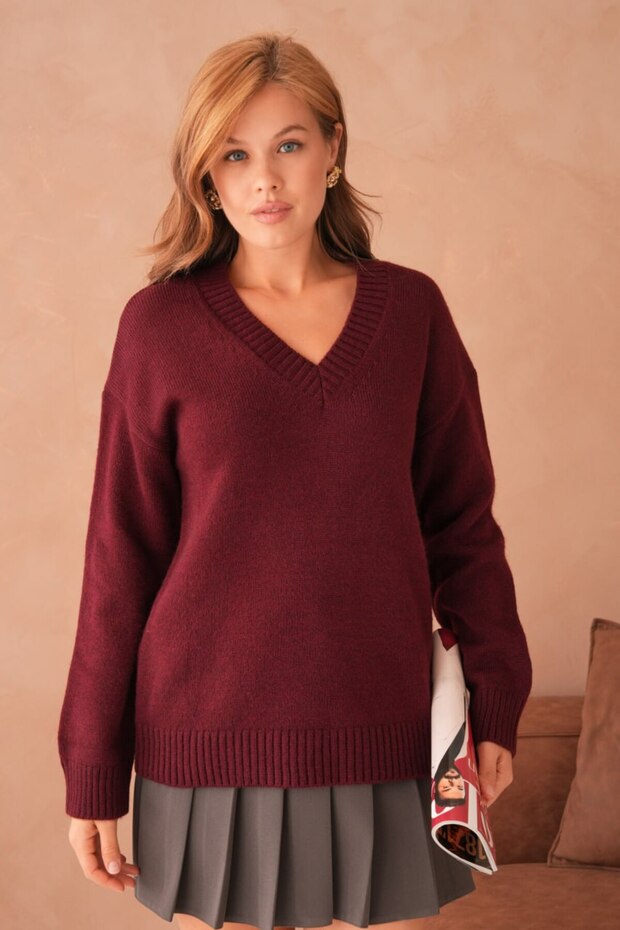 Oversized Soft Textured V-Neck Knitwear Sweater Aw25Kz0069