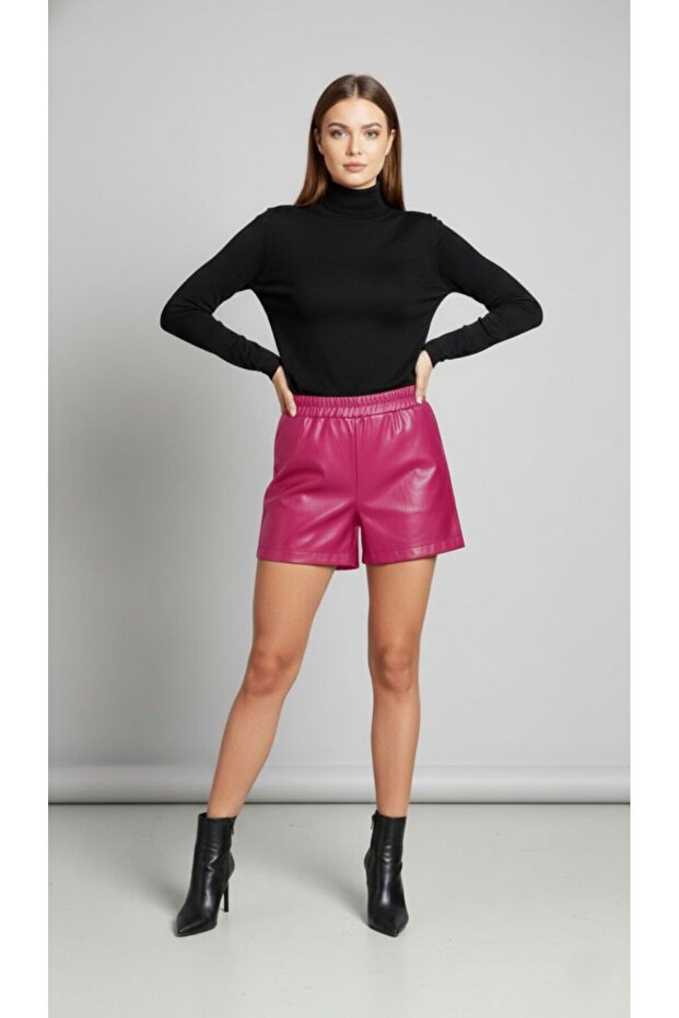 Kadın Pembe Suni Deri Şort - 1
