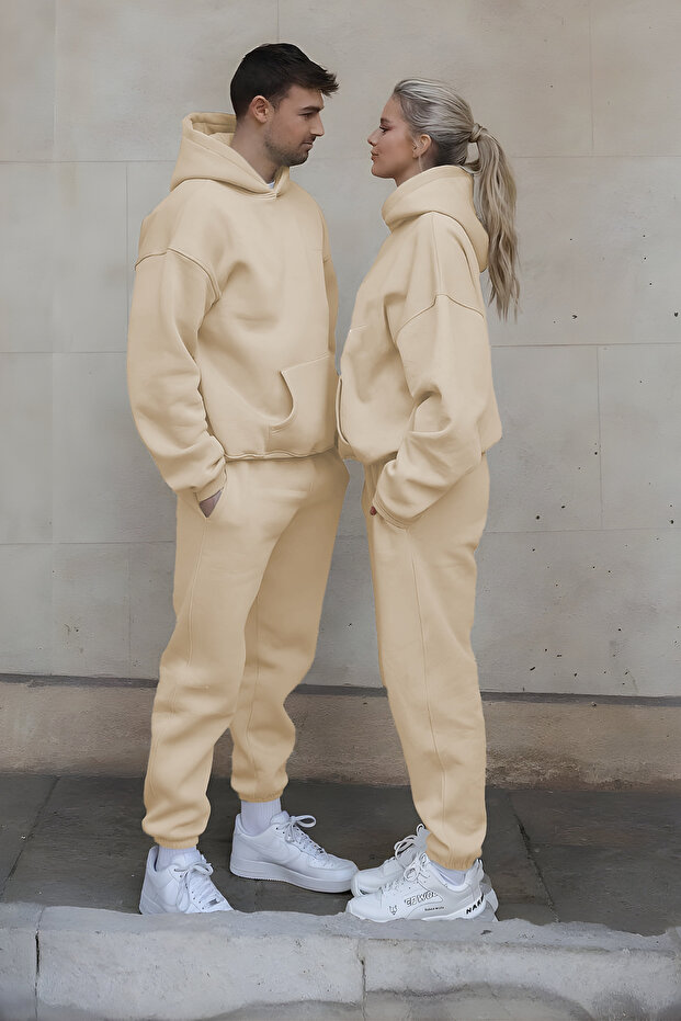UNISEX 3-YARN BRUSHED INSIDE OVERSIZED COUPLE SPECIAL TRACKSUIT SET (SINGLE)