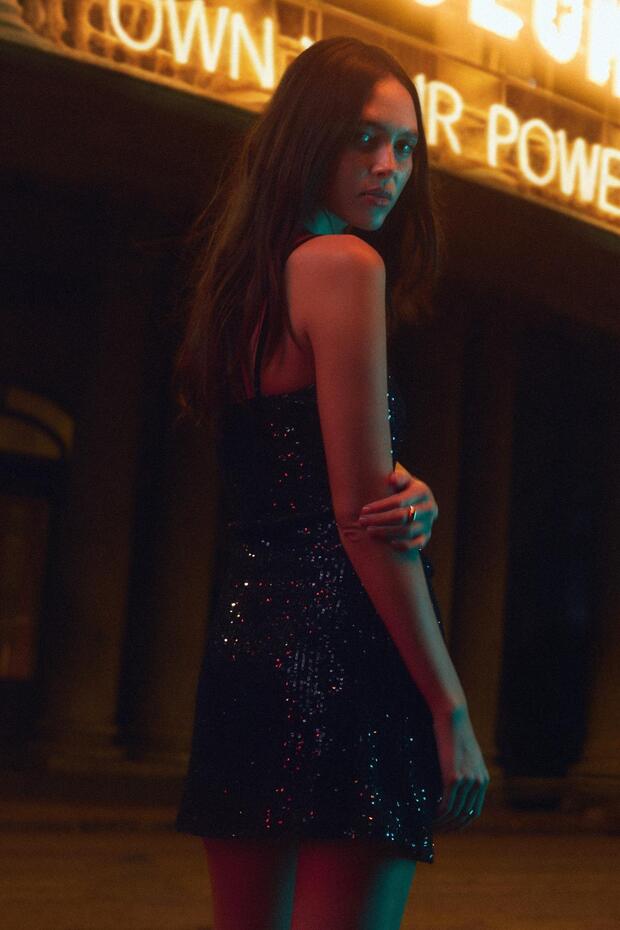 Pullu mini elbise - 5