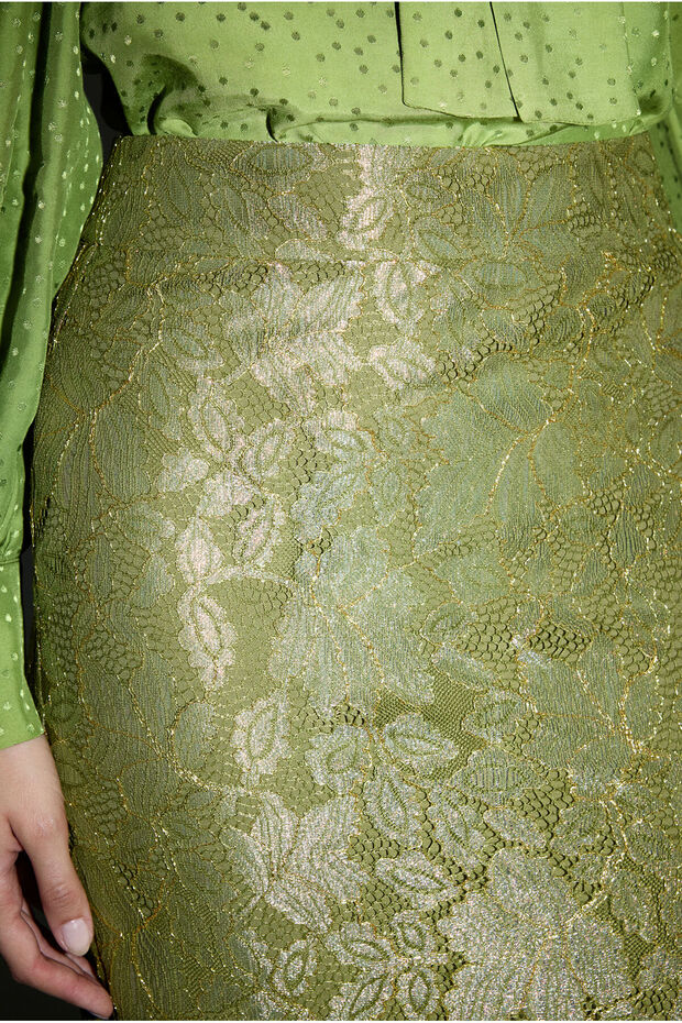 Mert Aslan Dantel Kalem Etek - 4