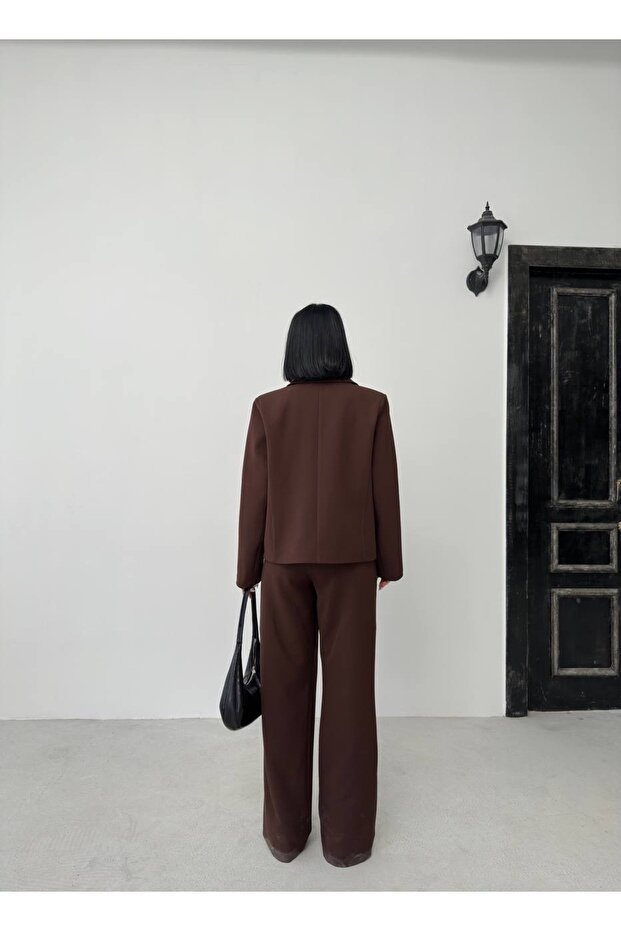 سترة قصيرة ذات زر واحد - 5