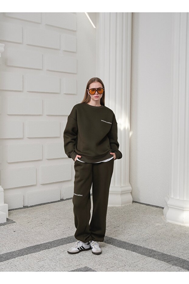 T-Shirt Paneled Winter Tracksuit Set