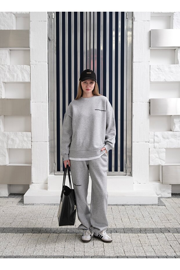 T-Shirt Paneled Winter Tracksuit Set