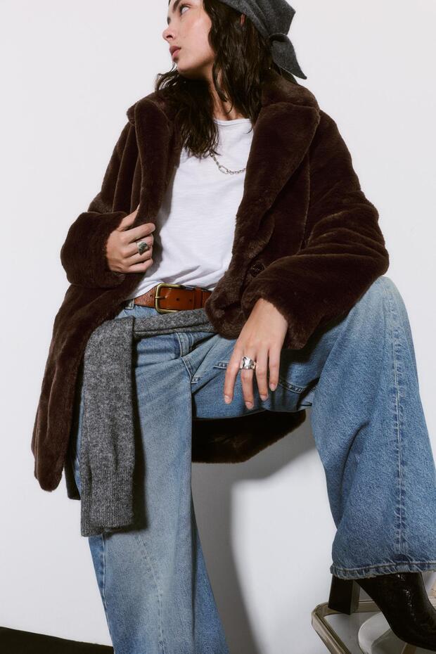 Kürk yakalı kaban - 2