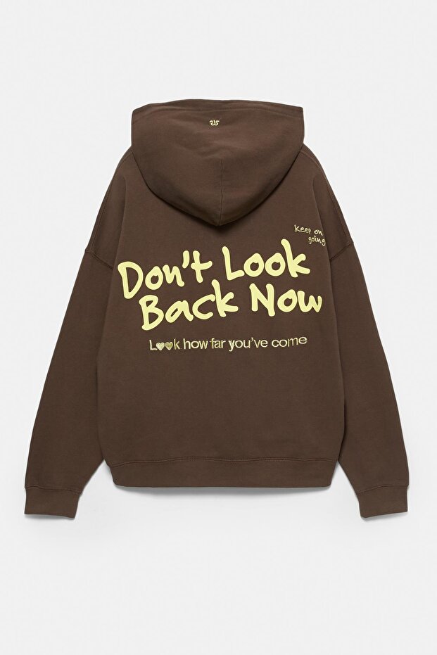 Kalp nakışlı kapüşonlu sweatshirt - 7