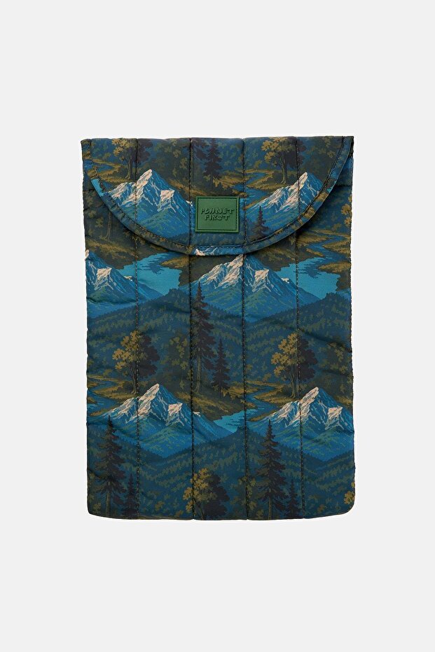 Mountain Puffer Laptop Case - Printed