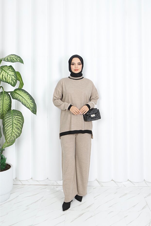 Two Color Knitwear Set