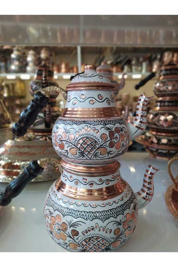 İşlemeli Bakır Demlik