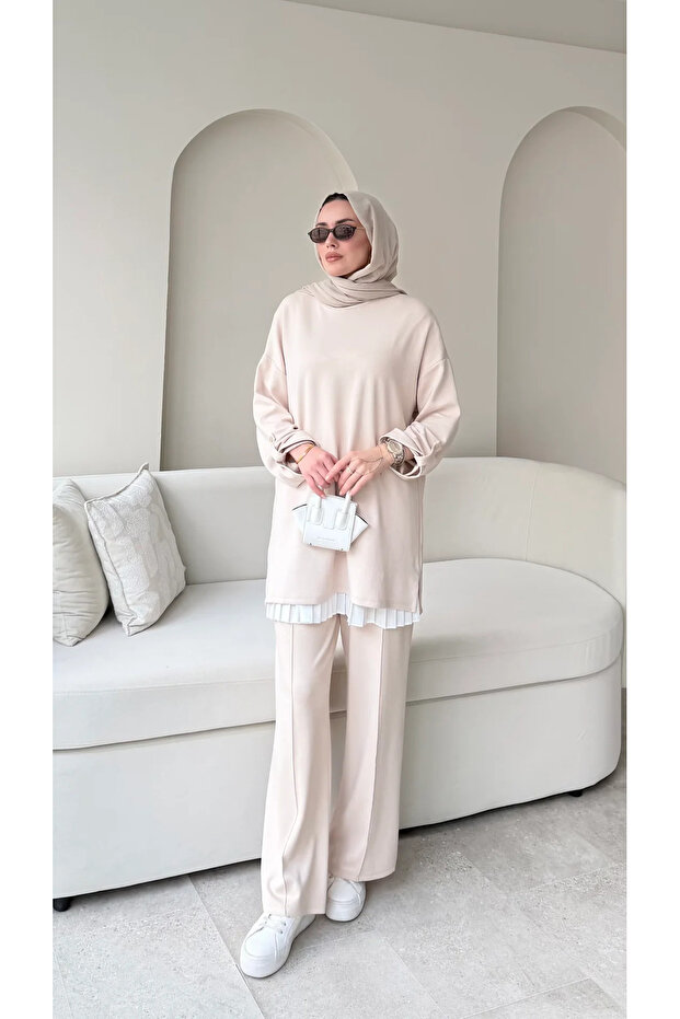 Women's Double Suit with Sleeves and Pants - Beige