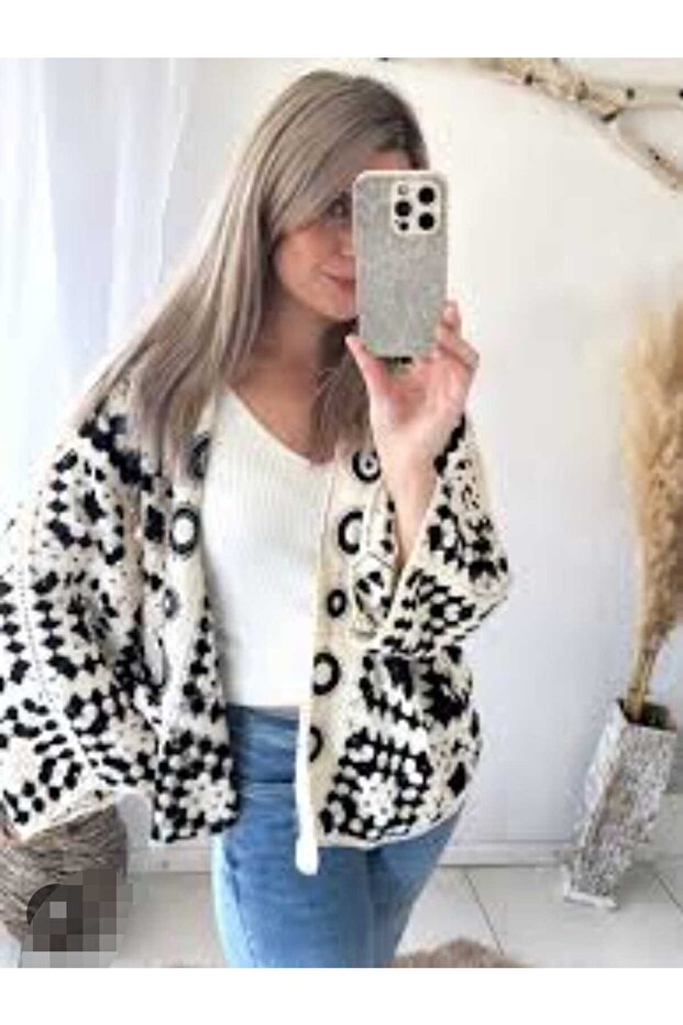 Motif Figürlü Örme Etnik S XL Is a Standard Size Compatible with the Size Modern Cardigan