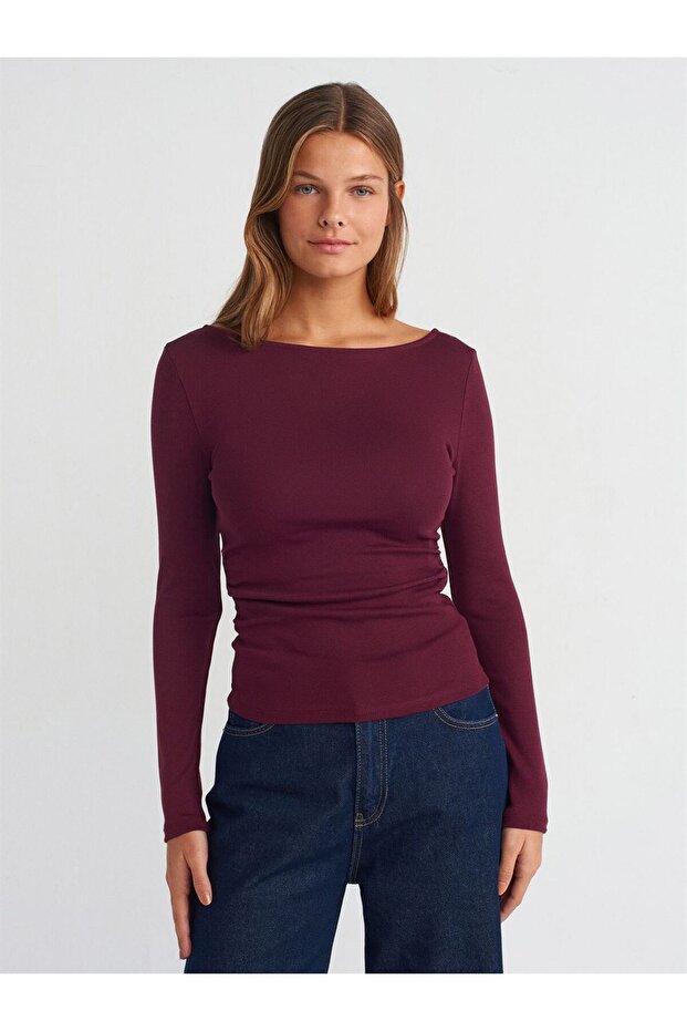 بلوزة ذات ياقة كاياك - 3