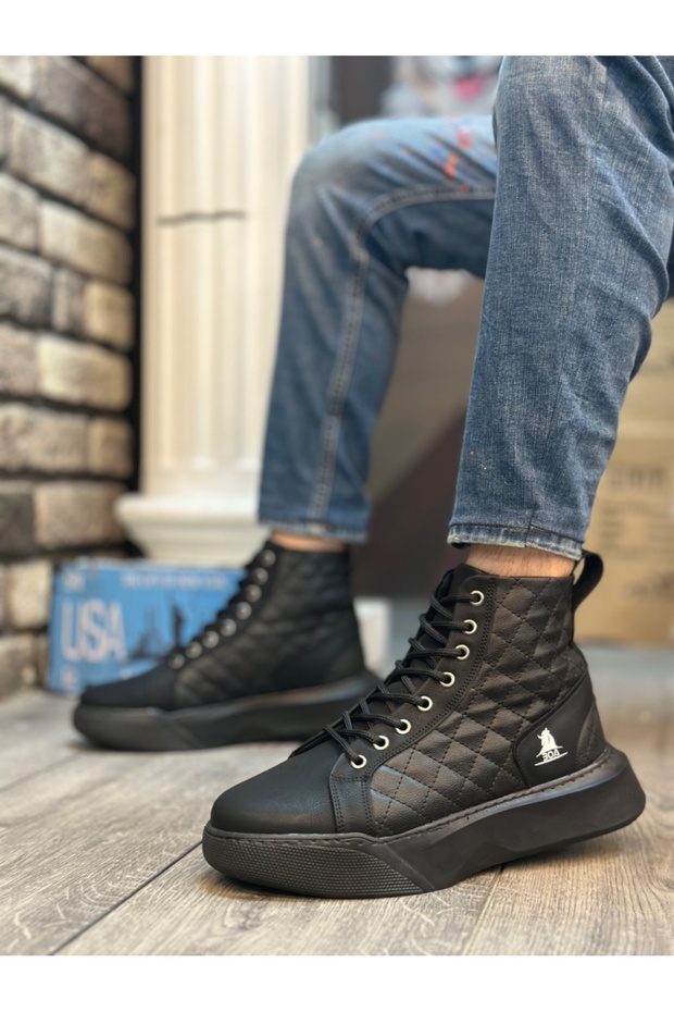 Black Quilted Lace-Up Lightweight High Sole Style Men's Sports Boots Tge230309