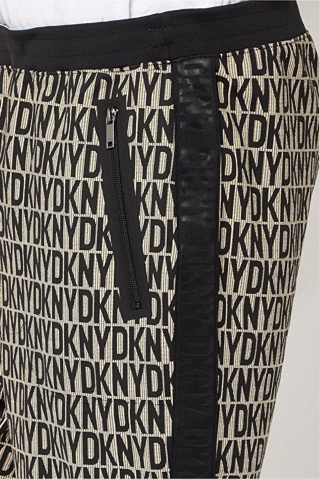 بنطال رياضي رجالي بقصّة عادية ونقشة مونوغرام، متعدد الألوان - 3