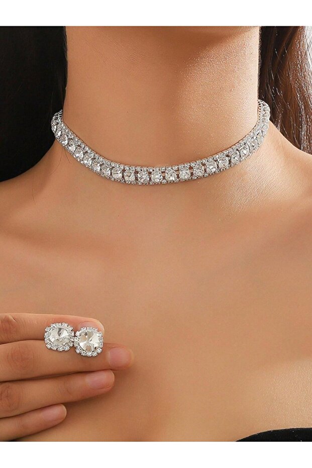 Queenly Elegance Sparkling Full Stone Choker Necklace – Dazzling Special Occasion Chic