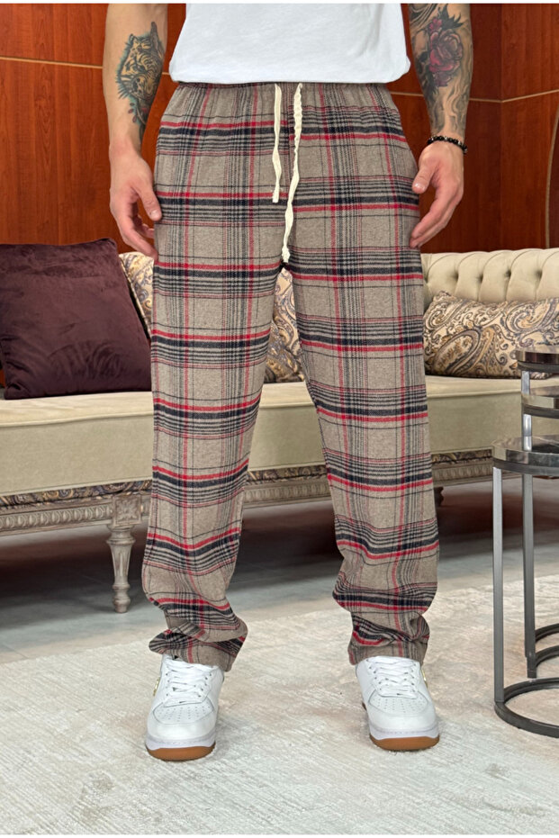 بيجامة منقوشة - 1