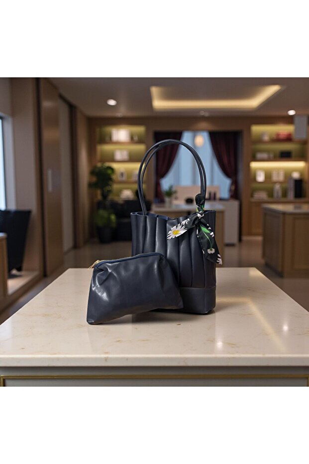 Women's Pleated Puppy Bag with Snap Closure Shoulder Bag