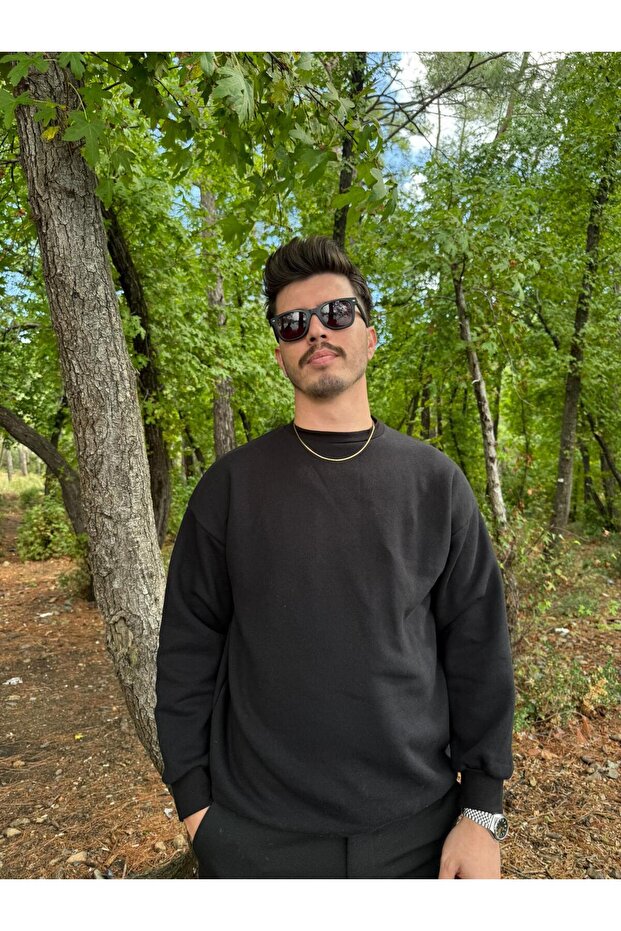 Men's Oversized Crew Neck Basic Sweatshirt - 1