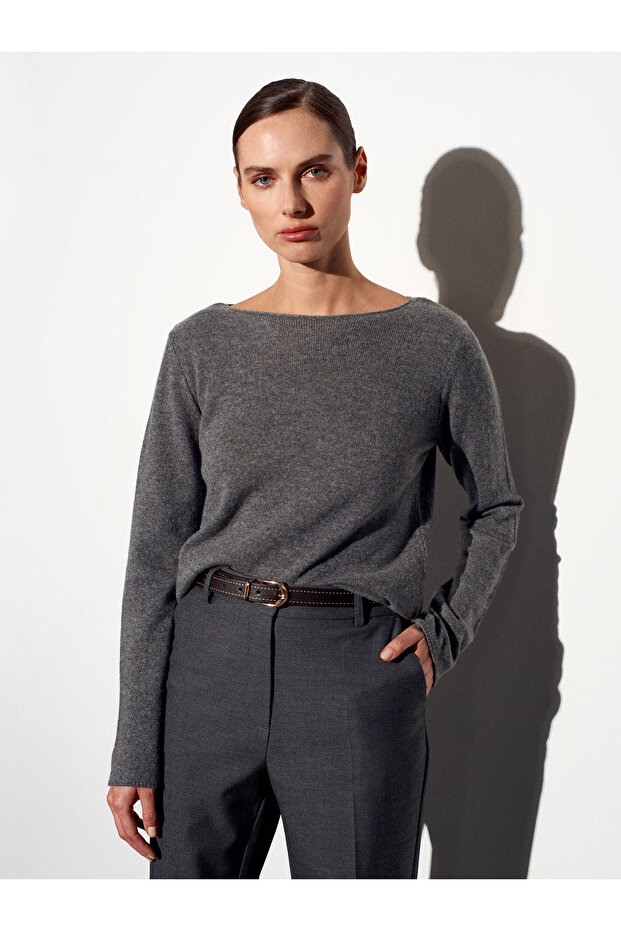 100 % Kaschmir-Pullover mit U-Boot-Ausschnitt, geräuchert, M. - 1