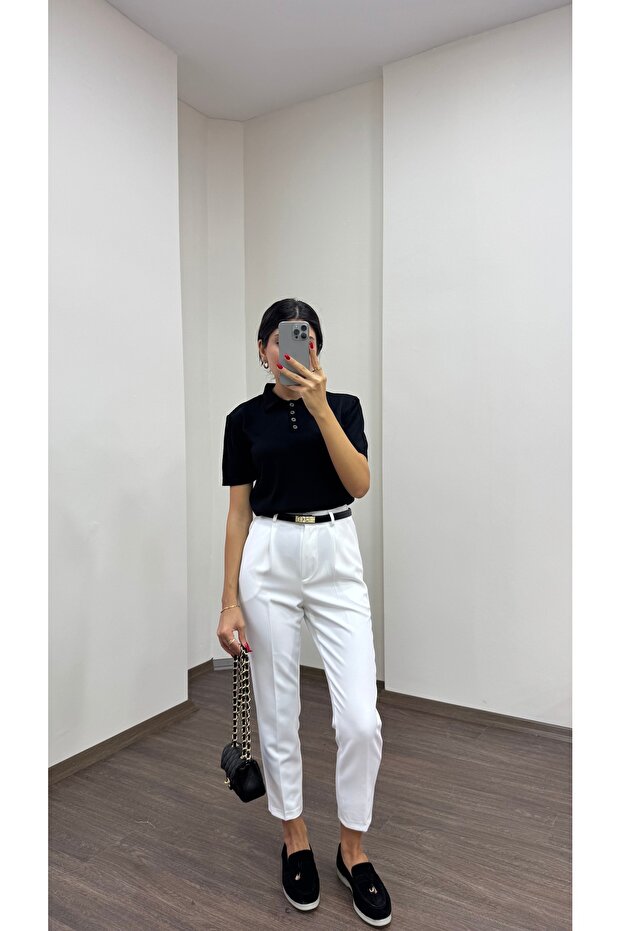 Women's Short Sleeve Polo Neck Buttoned Knit Sweater