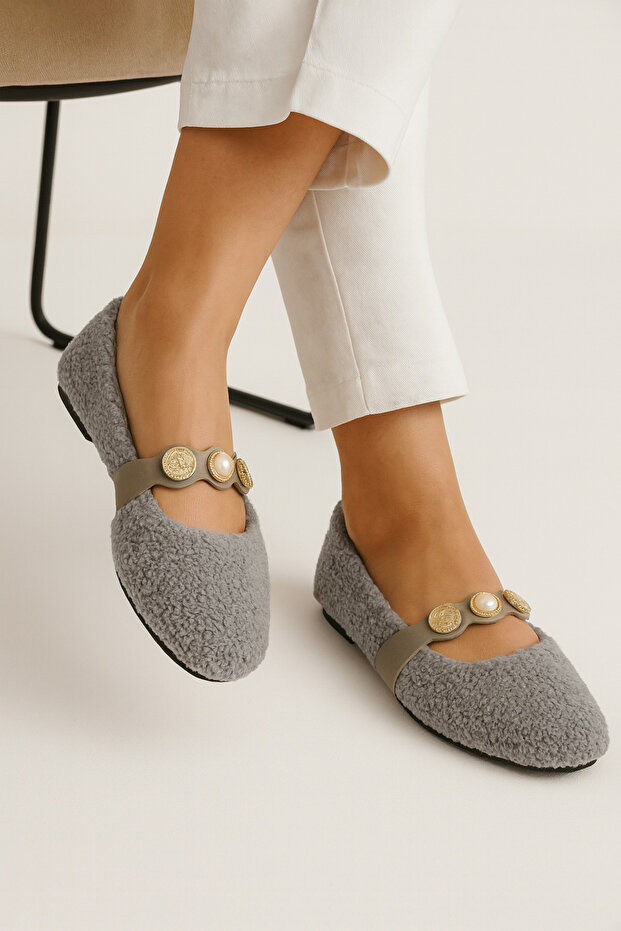 Women's Gray Coin Buckle Ballerinas Byndvt05