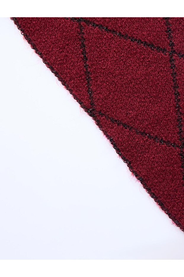 Kırmızı Baklava Desenli Püsküllü Atkı - 2