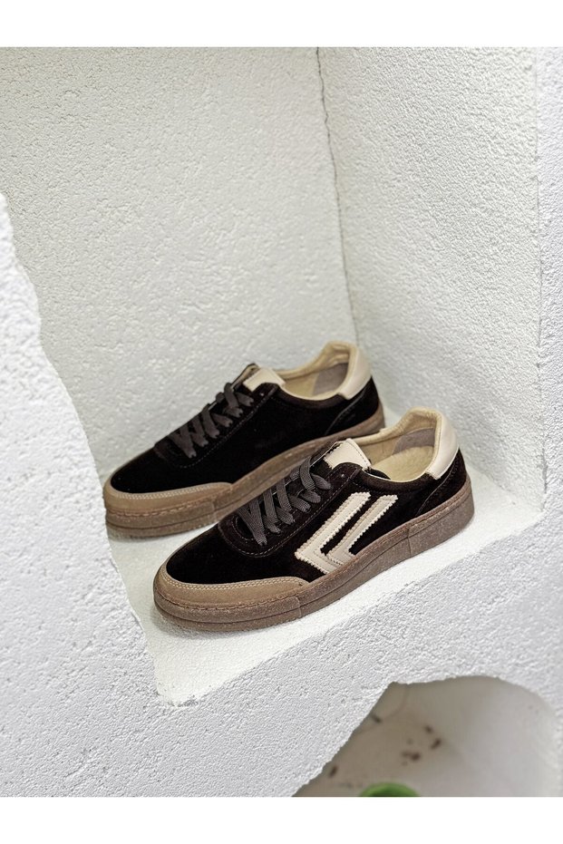 26K-088-M4345 Genuine Leather Sneaker Sports Shoes