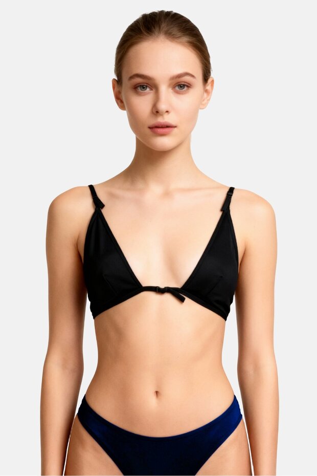Women Solid Padded Bikini Top, Black