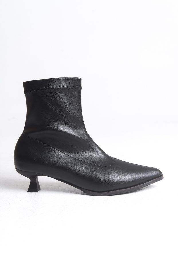 Women's Heeled Pointed Toe Stretch Boots 0012800 Black