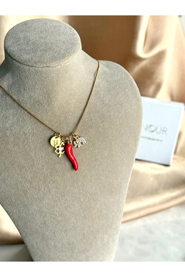 Biber Yonca Harf Şans Kolye - 1