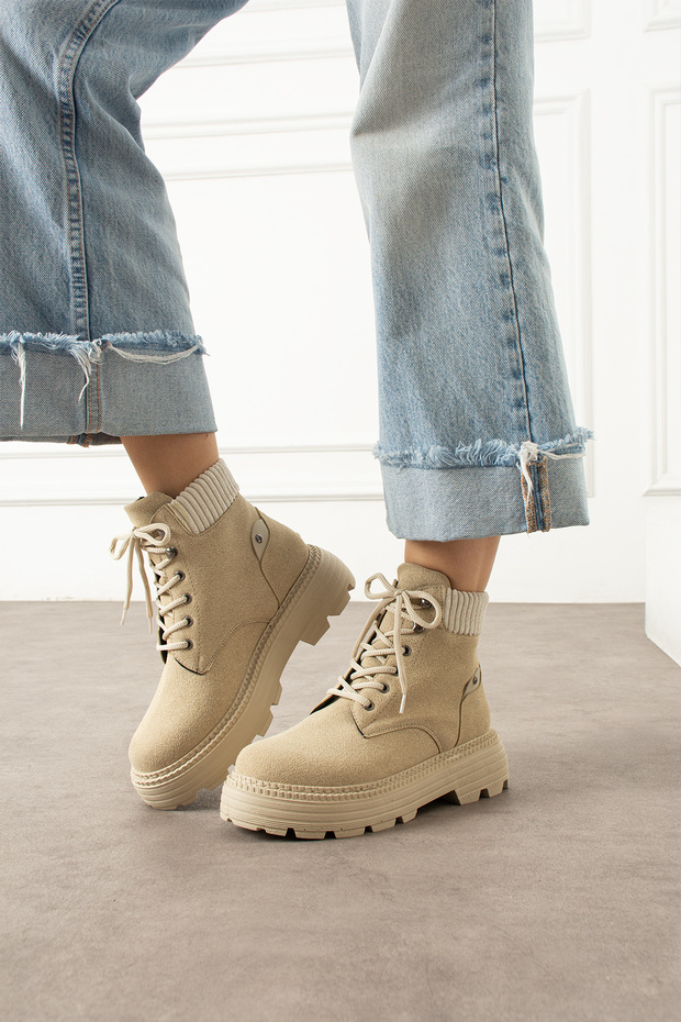 Bej Kadın Şık Bot - 2