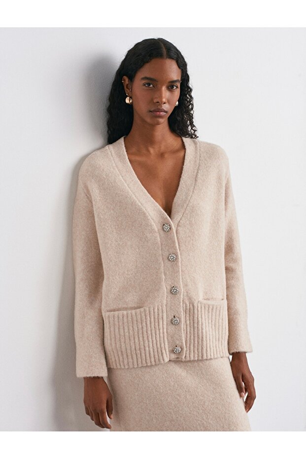 Buttoned sweater - 1