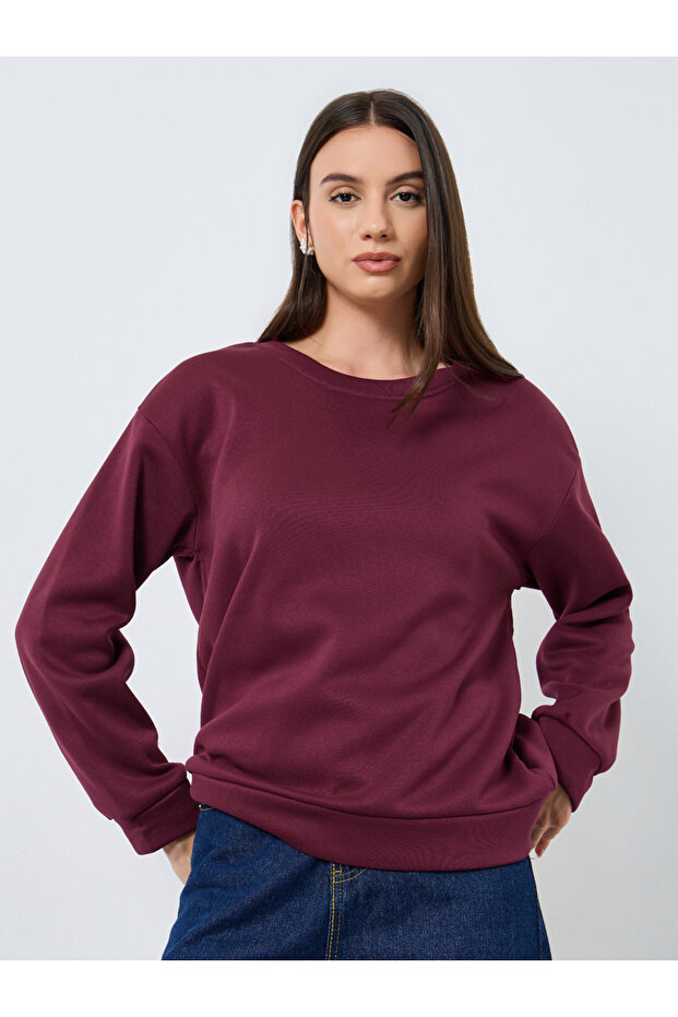 سويت شيرت قصة فضفاضة بلون عنابي سادة - 3