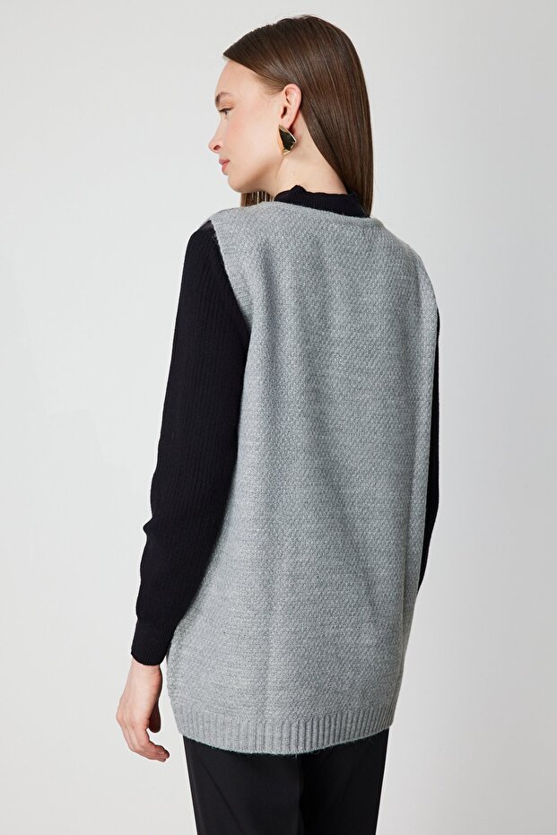 V Yaka Triko Süveter - 4