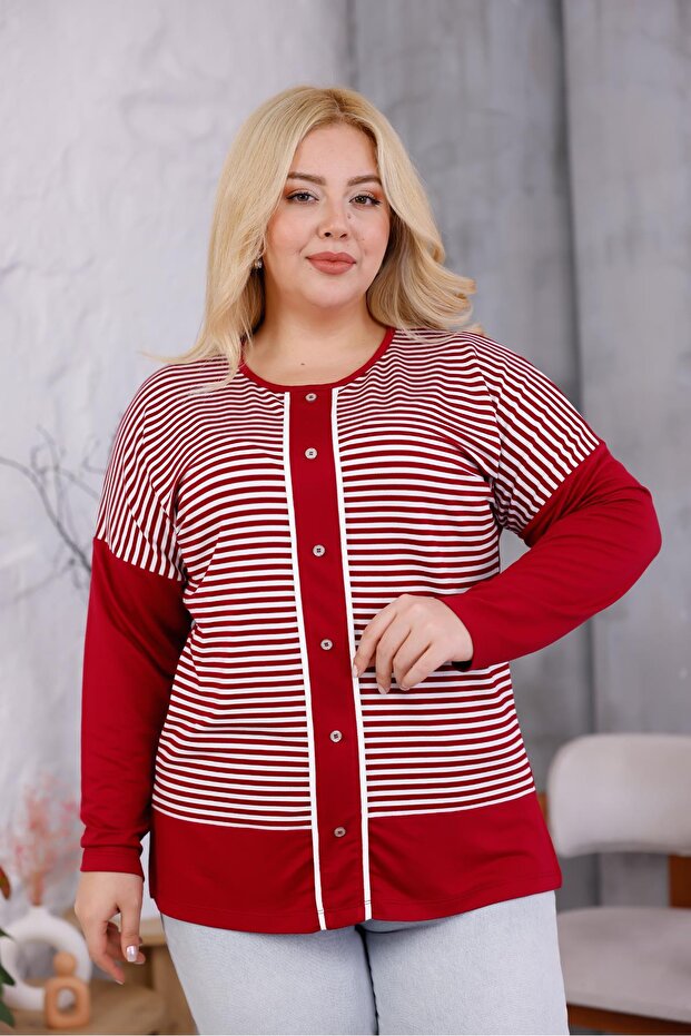 بلوزة مخططة بأزرار مقاس كبير - 6