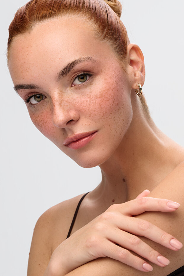 Stick Allık – Blusher Multi-Use CORAL CRUSH – 3’ü 1 arada Göz, Yanak, Dudak - 4