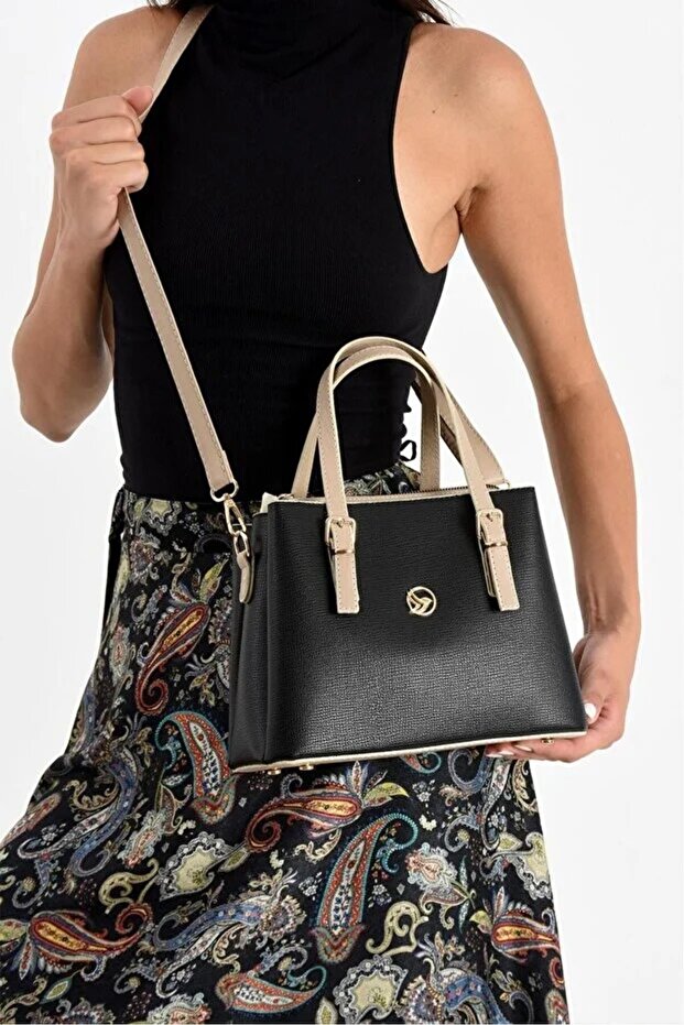 Very Stylish Shoulder and Crossbody Bag, Size 19X24
