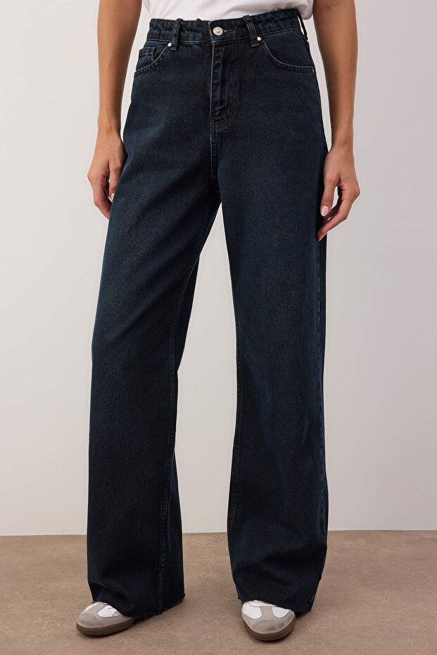 Koyu Mavi Yüksek Bel Paçası Kesikli Geniş Paça Wide Leg Jeans TWOAW26JE00089 - 3