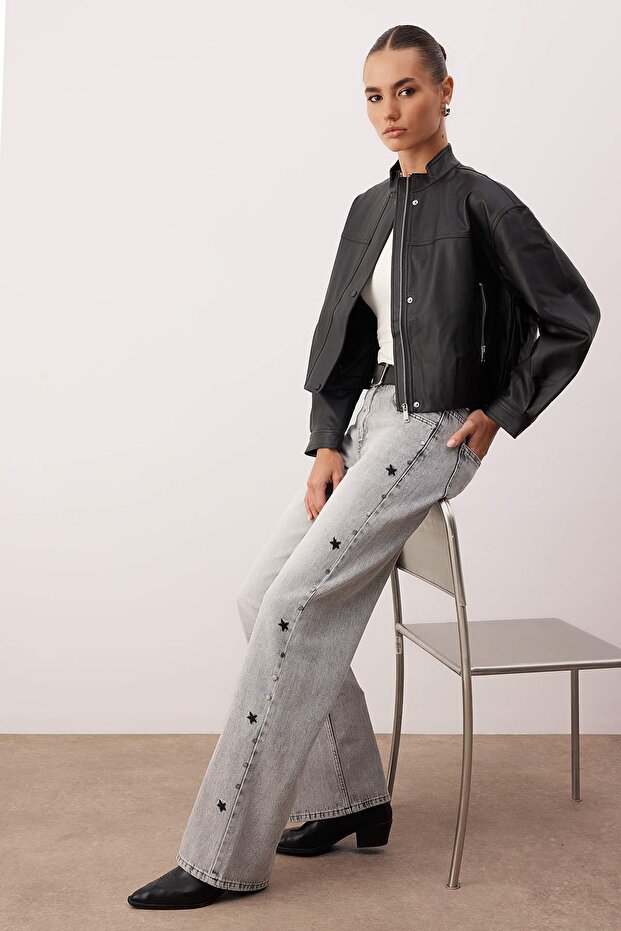 Gri Aksesuar Detaylı Normal Bel Wide Leg Jeans TWOAW26JE00262 - 2