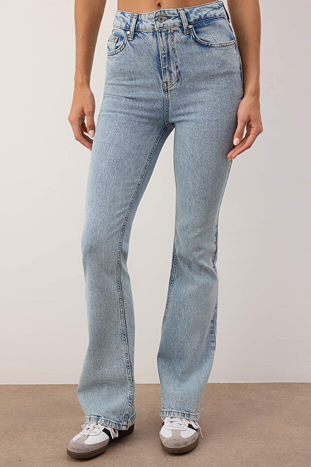 Açık Mavi Yüksek Bel Comfort/Esnek Flare Jeans TWOAW26JE00260 - 2