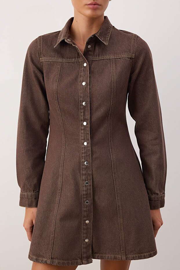 Kahverengi Düz Kısa / Mini Denim Elbise TWOAW26EL00344 - 4