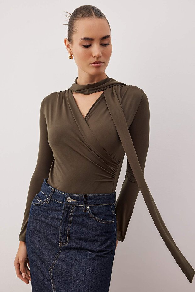 Haki Şal Detaylı Fitted/Vücuda Oturan Çıtçıtlı Esnek Örme Body TWOAW26BD00007 - 1