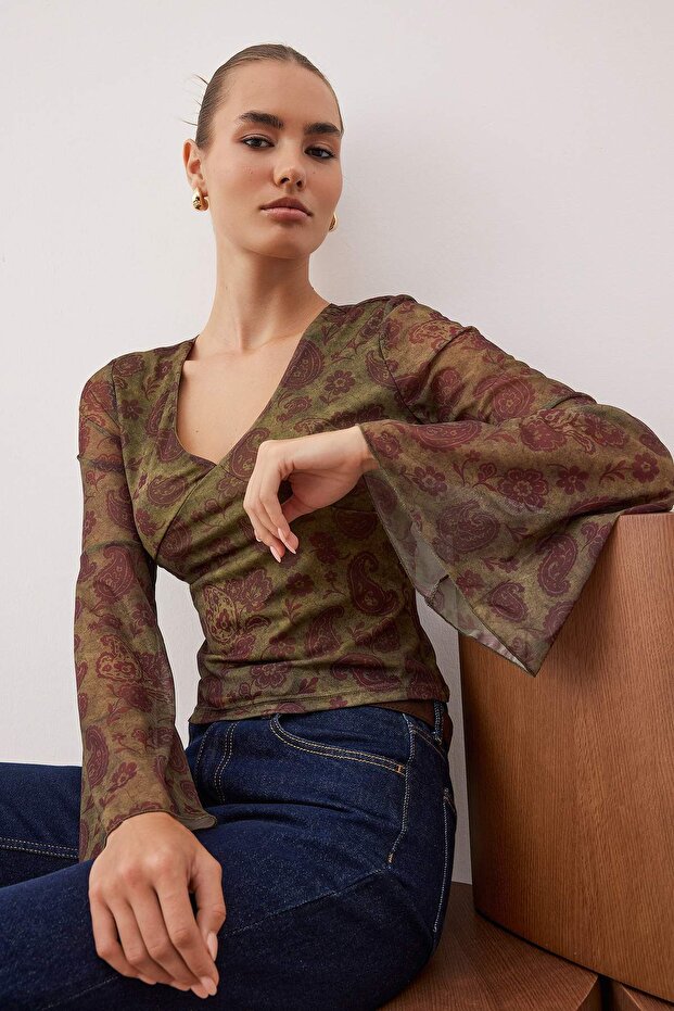 Kahverengi Boho/Boho Chic Baskılı V yaka İspanyol Kol Tül Esnek Örme Bluz TWOAW26BZ00239 - 2